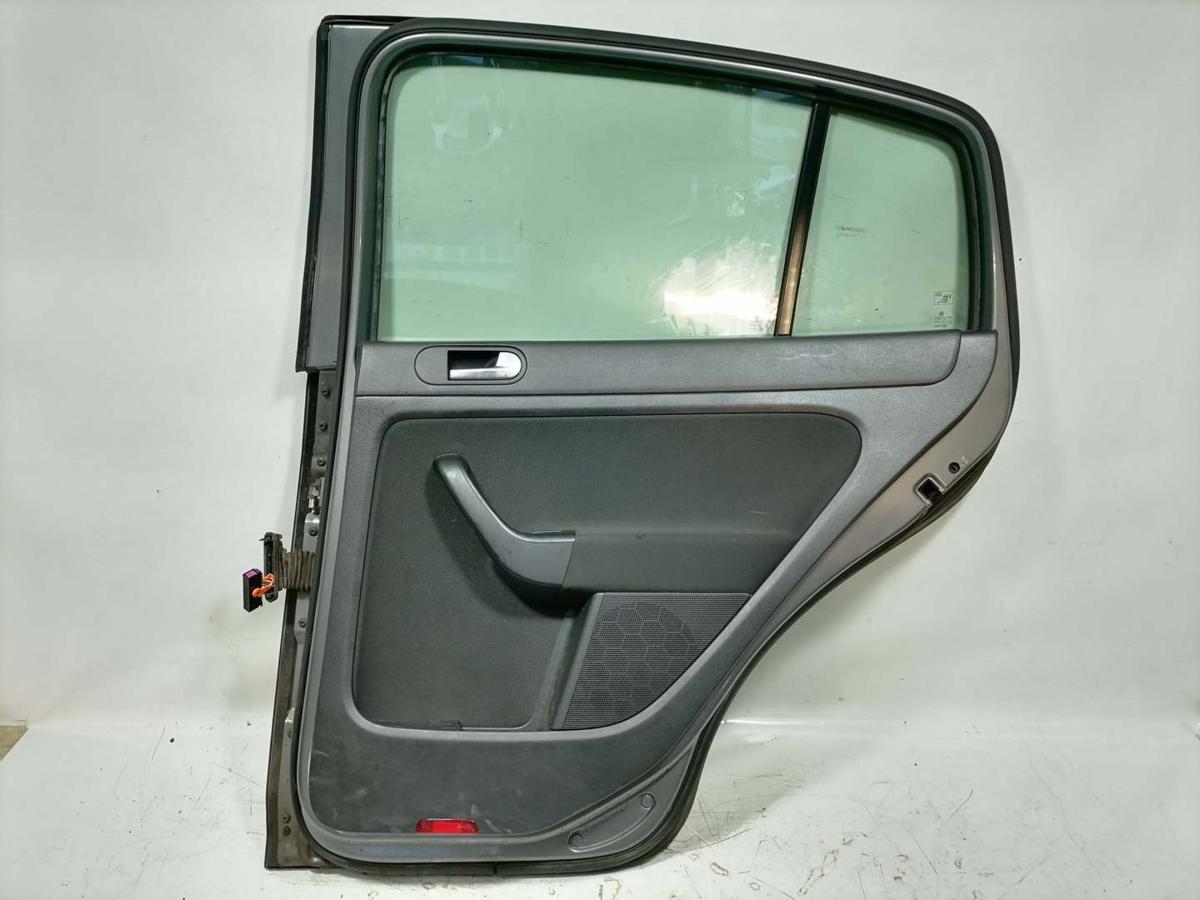 VW Golf Plus 2 original T&uuml;r hinten rechts LA7T United Grey Rohbau Bj.2009